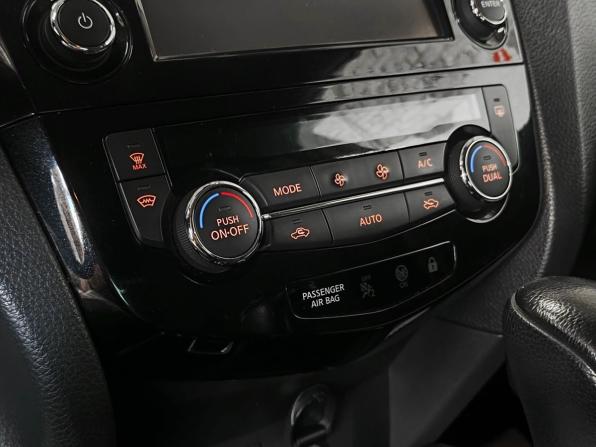 Nissan Qashqai II с пробегом 2018 года, цена 1 530 000 рублей, 128661 км, внедорожник, Автокод Объявления