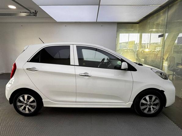 Kia Picanto II Рестайлинг с пробегом 2016 года, цена 1 100 000 рублей, 53600 км, хэтчбек, Автокод Объявления