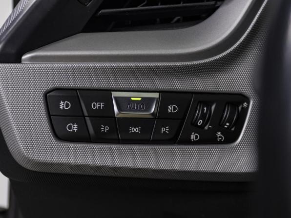 BMW 1 серии III (F40) с пробегом 2020 года, цена 2 349 000 рублей, 112210 км, хэтчбек, Автокод Объявления
