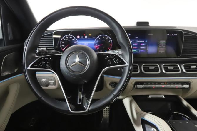 Mercedes-Benz GLS II (X167) Рестайлинг с пробегом 2024 года, цена 16 999 000 рублей, 20602 км, внедорожник, Автокод Объявления