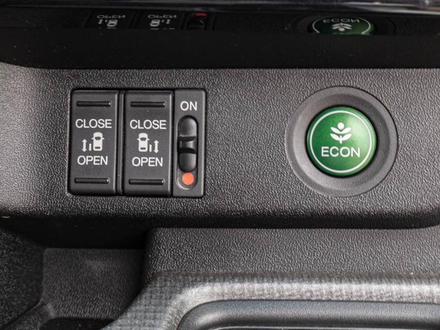 Honda Stepwgn V Рестайлинг Краснодар  - изображение 19