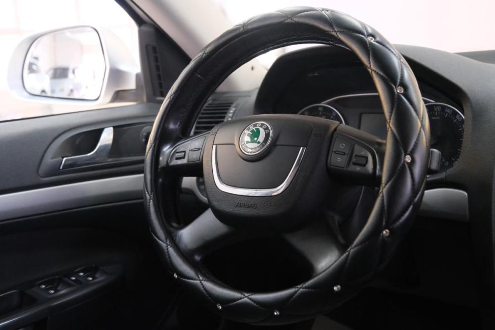 Skoda Octavia II (A5) Рестайлинг Омск  - изображение 14