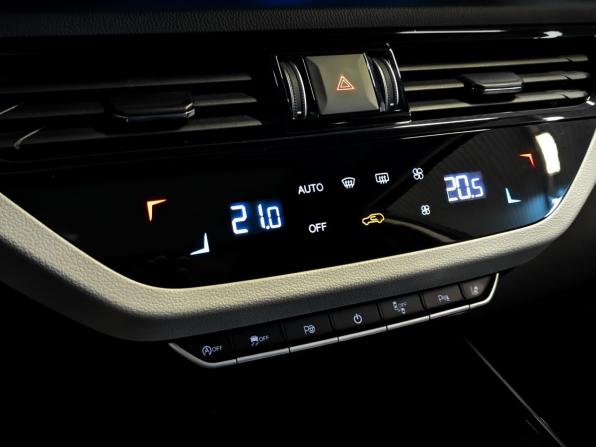 Hongqi HS5 I с пробегом 2024 года, цена 3 300 000 рублей, 711 км, внедорожник, Автокод Объявления