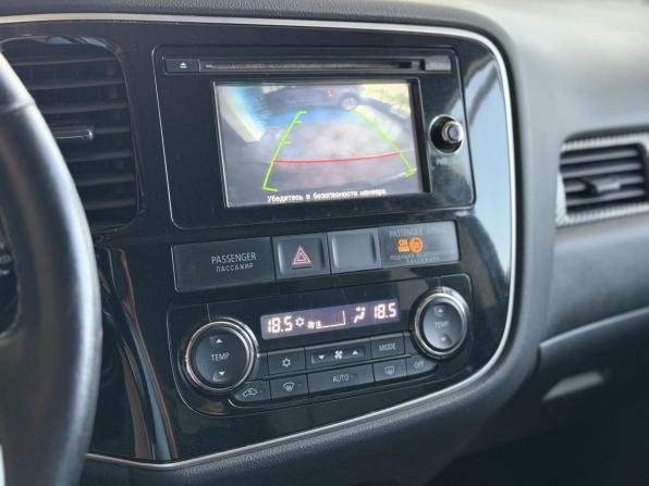 Mitsubishi Outlander III с пробегом 2013 года, цена 1 499 000 рублей, 299862 км, внедорожник, Автокод Объявления