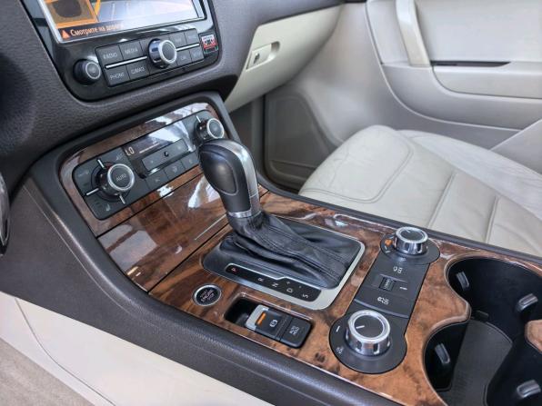 Volkswagen Touareg II с пробегом 2010 года, цена 1 299 000 рублей, 184000 км, внедорожник, Автокод Объявления