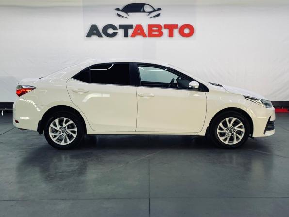 Toyota Corolla XI (E160 E170 E180) Рестайлинг 1 с пробегом 2017 года, цена 1 670 000 рублей, 89158 км, седан, Автокод Объявления