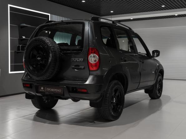 Chevrolet Niva I Рестайлинг с пробегом 2016 года, цена 730 000 рублей, 91570 км, внедорожник, Автокод Объявления