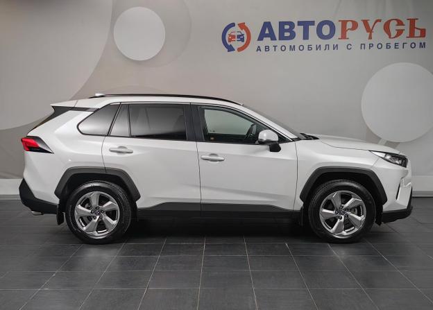 Toyota RAV4 V (XA50) с пробегом 2020 года, цена 3 222 000 рублей, 56828 км, внедорожник, Автокод Объявления