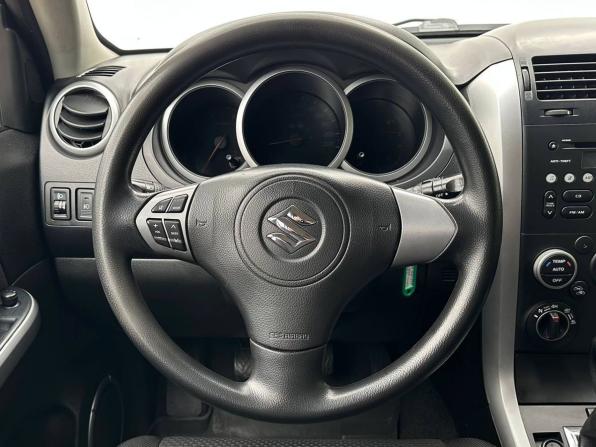 Suzuki Grand Vitara II Рестайлинг с пробегом 2008 года, цена 830 000 рублей, 243189 км, внедорожник, Автокод Объявления