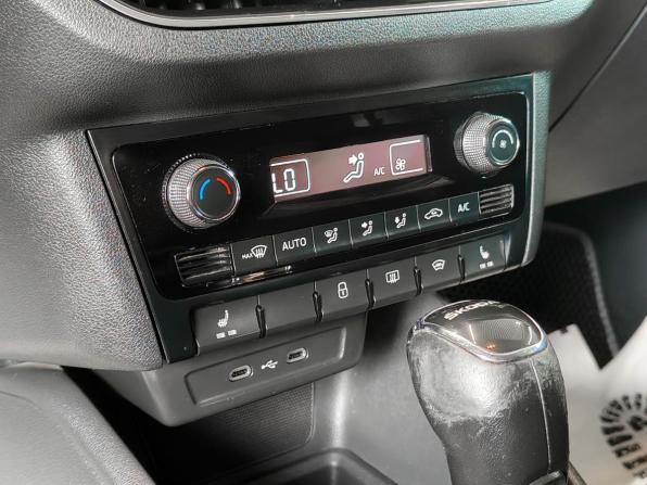 Skoda Rapid II с пробегом 2021 года, цена 1 720 100 рублей, 75388 км, лифтбек, Автокод Объявления