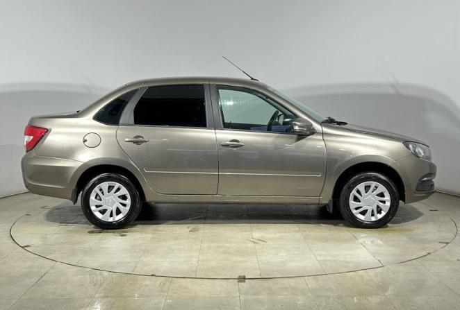 Lada (ВАЗ) Granta I Рестайлинг с пробегом 2024 года, цена 763 000 рублей, 35732 км, седан, Автокод Объявления