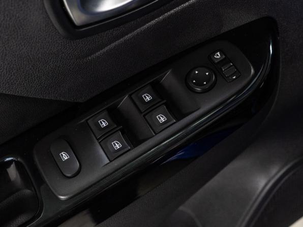 Renault Kaptur I Рестайлинг с пробегом 2021 года, цена 1 650 000 рублей, 152760 км, внедорожник, Автокод Объявления