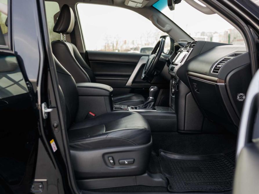 Toyota Land Cruiser Prado 150 Series Рестайлинг 2 Новосибирск  - изображение 22
