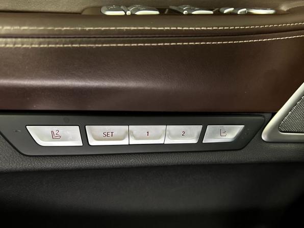 BMW 7 серии VI (G11/G12) с пробегом 2016 года, цена 3 250 000 рублей, 192321 км, седан, Автокод Объявления