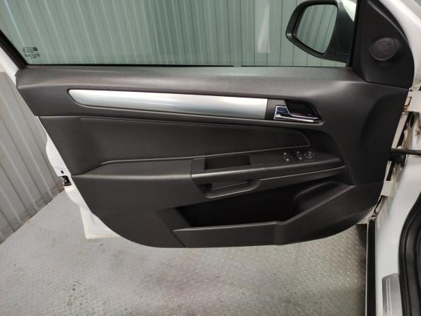 Opel Astra H Рестайлинг с пробегом 2011 года, цена 570 000 рублей, 173236 км, седан, Автокод Объявления