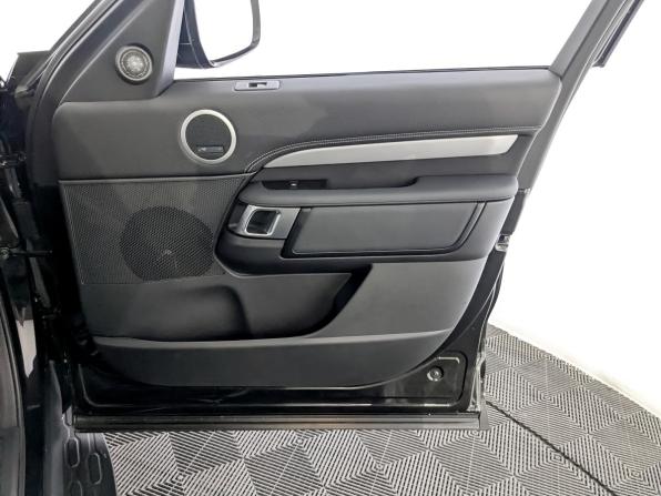 Land Rover Discovery V Рестайлинг с пробегом 2024 года, цена 8 800 000 рублей, 64000 км, внедорожник, Автокод Объявления
