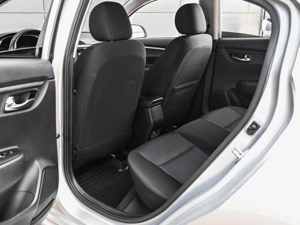 Kia Rio IV Рестайлинг с пробегом 2021 года, цена 1 634 000 рублей, 120071 км, седан, Автокод Объявления