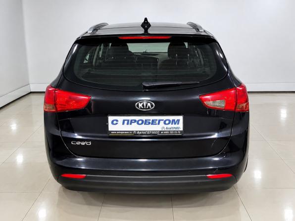 Kia Ceed II Рестайлинг с пробегом 2018 года, цена 1 370 000 рублей, 108763 км, универсал, Автокод Объявления