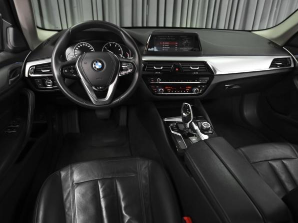 BMW 5 серии VII (G30/G31/G38) с пробегом 2018 года, цена 3 260 000 рублей, 143922 км, седан, Автокод Объявления