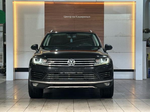 Volkswagen Touareg II Рестайлинг с пробегом 2016 года, цена 2 499 990 рублей, 240519 км, внедорожник, Автокод Объявления