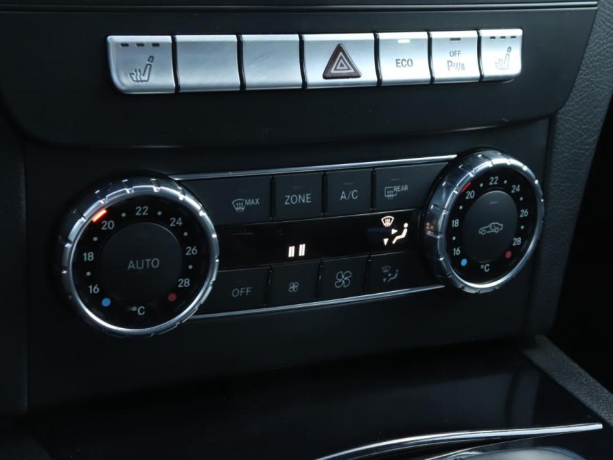 Mercedes-Benz C-Класс III (W204) Рестайлинг Москва  - изображение 17