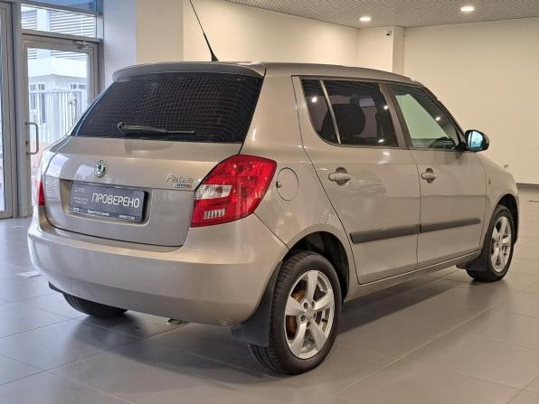 Skoda Fabia II с пробегом 2010 года, цена 480 000 рублей, 172119 км, хэтчбек, Автокод Объявления