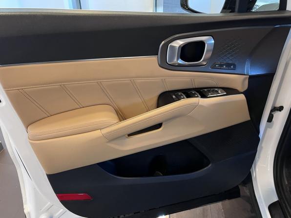 Kia Sorento IV с пробегом 2021 года, цена 3 790 000 рублей, 108464 км, внедорожник, Автокод Объявления