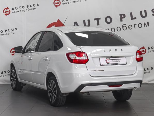 Lada (ВАЗ) Granta I Рестайлинг с пробегом 2024 года, цена 899 000 рублей, 37993 км, лифтбек, Автокод Объявления