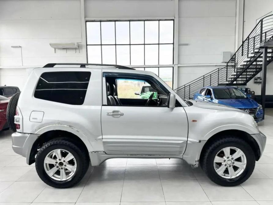Mitsubishi Pajero III Шахты  - изображение 6