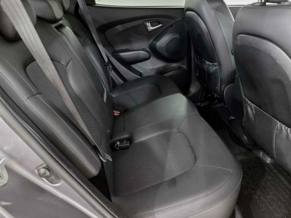 Hyundai ix35 I с пробегом 2012 года, цена 745 000 рублей, 351271 км, внедорожник, Автокод Объявления