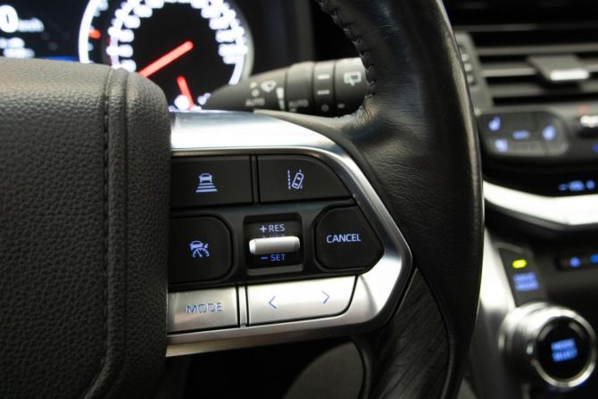 Toyota Land Cruiser 300 Series с пробегом 2021 года, цена 8 750 000 рублей, 158669 км, внедорожник, Автокод Объявления