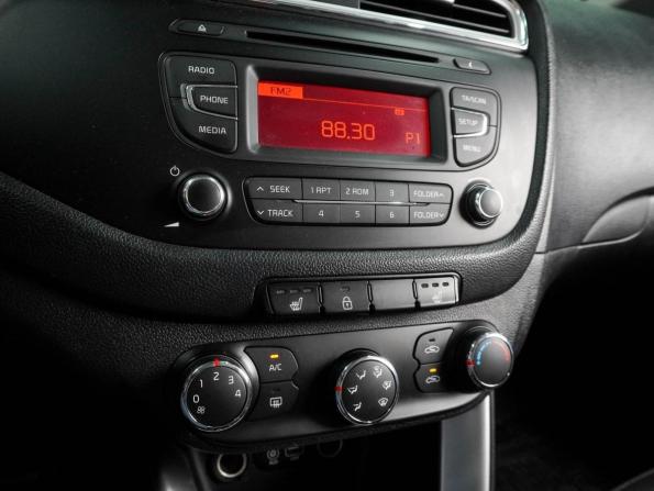 Kia Ceed II Рестайлинг с пробегом 2016 года, цена 1 249 030 рублей, 103898 км, хэтчбек, Автокод Объявления