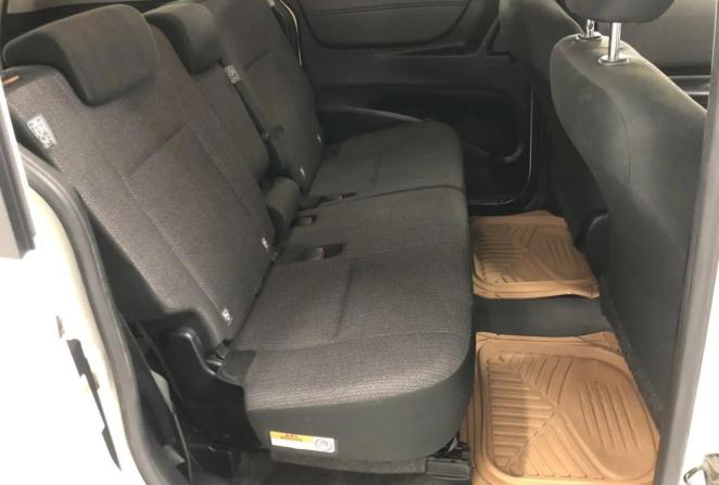 Toyota Sienta II Рестайлинг с пробегом 2019 года, цена 1 660 000 рублей, 68403 км, компактвэн, Автокод Объявления