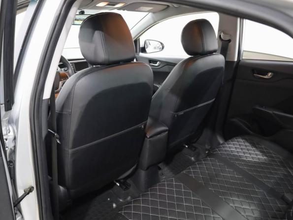 Hyundai Solaris II с пробегом 2019 года, цена 1 479 000 рублей, 93561 км, седан, Автокод Объявления
