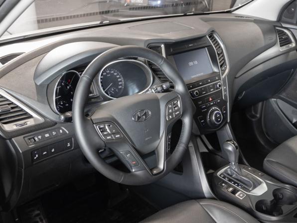 Hyundai Santa Fe III Рестайлинг с пробегом 2016 года, цена 2 242 900 рублей, 137101 км, внедорожник, Автокод Объявления