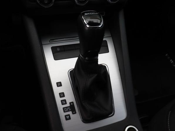 Skoda Octavia III (A7) Рестайлинг с пробегом 2018 года, цена 1 699 000 рублей, 135731 км, лифтбек, Автокод Объявления
