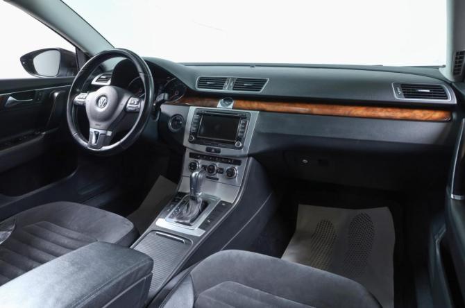 Volkswagen Passat B7 с пробегом 2011 года, цена 1 099 000 рублей, 194000 км, седан, Автокод Объявления