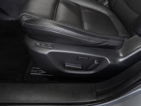Mazda 6 III (GJ) Рестайлинг с пробегом 2017 года, цена 2 420 000 рублей, 95000 км, седан, Автокод Объявления