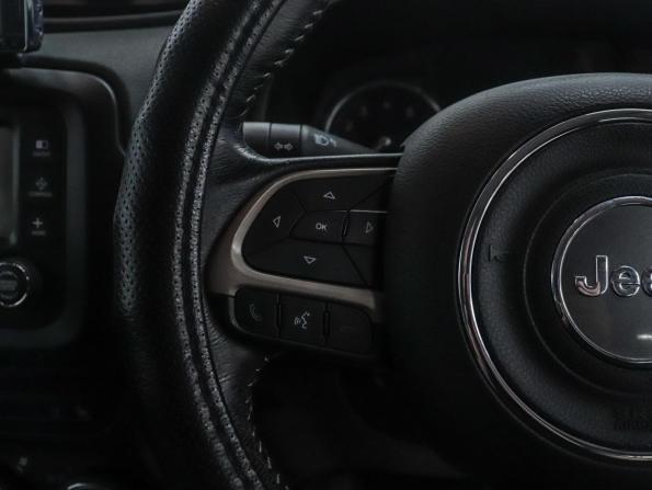 Jeep Renegade I с пробегом 2015 года, цена 1 570 000 рублей, 95700 км, внедорожник, Автокод Объявления