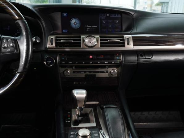 Lexus LS IV Рестайлинг 2 с пробегом 2013 года, цена 2 328 000 рублей, 232011 км, седан, Автокод Объявления