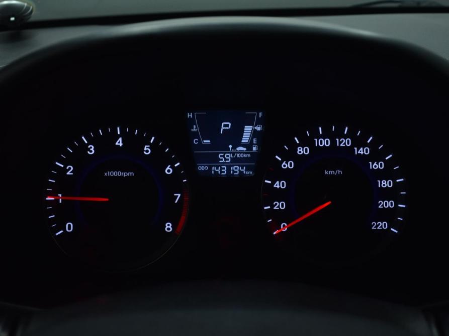 Hyundai Solaris I Кемерово  - изображение 11