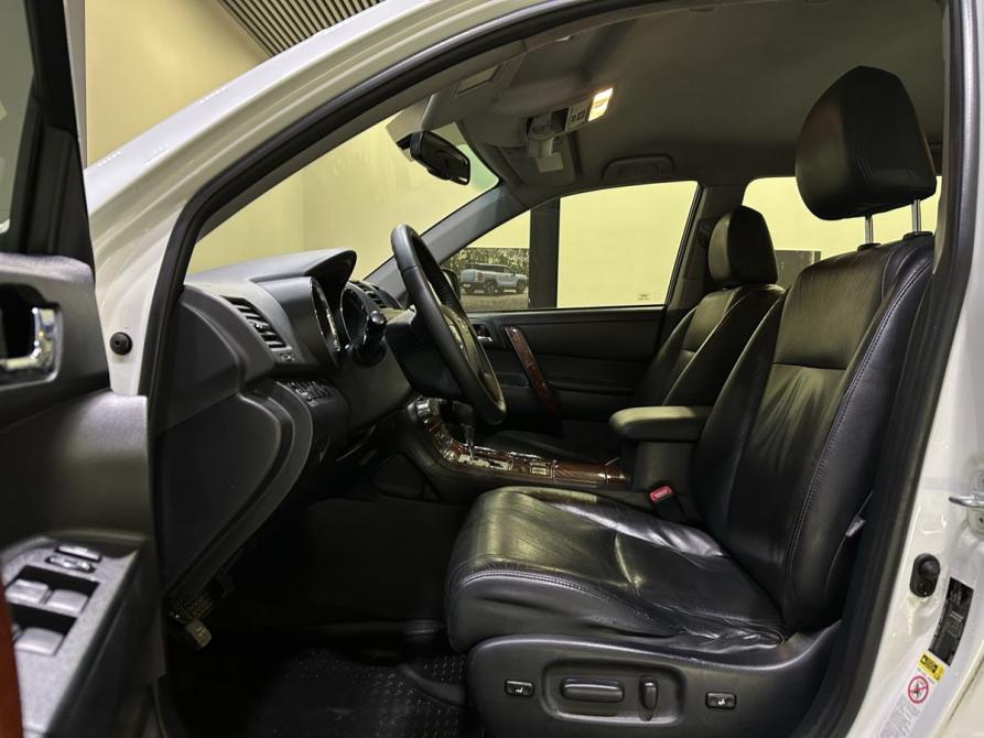 Toyota Highlander II (XU40) Рестайлинг Новосибирск  - изображение 13