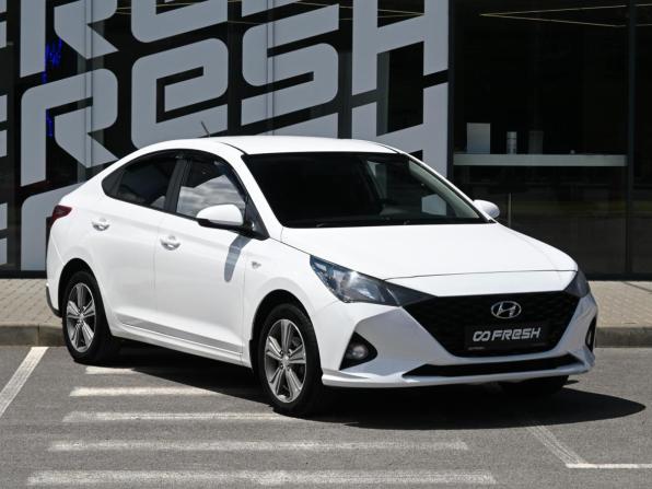Hyundai Solaris II с пробегом 2019 года, цена 830 000 рублей, 220049 км, седан, Автокод Объявления