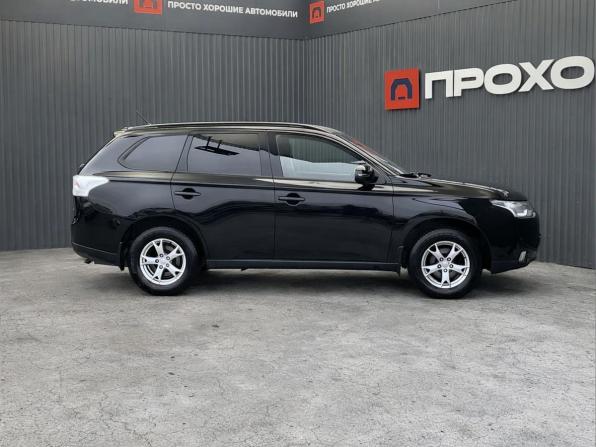 Mitsubishi Outlander III с пробегом 2012 года, цена 1 287 000 рублей, 160330 км, внедорожник, Автокод Объявления