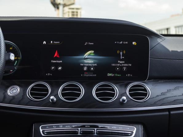 Mercedes-Benz E-Класс V (W213 S213 C238) Рестайлинг с пробегом 2020 года, цена 4 619 000 рублей, 71000 км, седан, Автокод Объявления