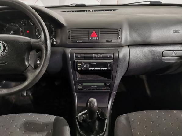 Skoda Octavia I (A4) Рестайлинг с пробегом 2009 года, цена 305 550 рублей, 349132 км, лифтбек, Автокод Объявления