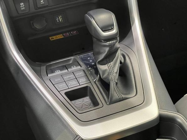 Toyota RAV4 V (XA50) с пробегом 2025 года, цена 4 170 000 рублей, 6300 км, внедорожник, Автокод Объявления