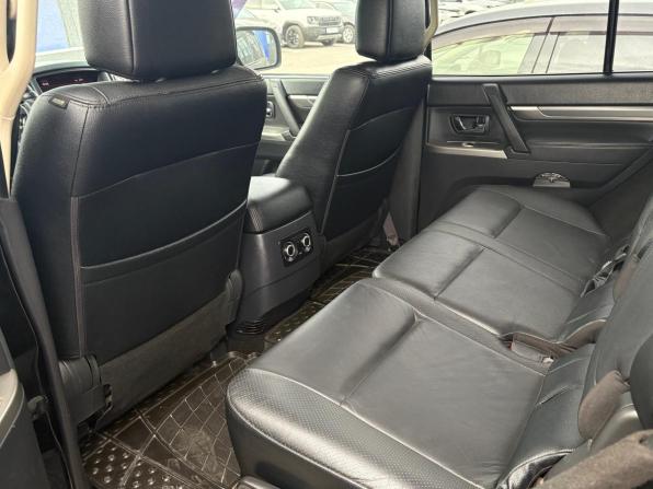 Mitsubishi Pajero IV Рестайлинг 1 с пробегом 2013 года, цена 2 275 000 рублей, 148152 км, внедорожник, Автокод Объявления