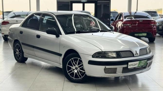 Mitsubishi Carisma I Рестайлинг с пробегом 2002 года, цена 349 000 рублей, 186000 км, седан, Автокод Объявления