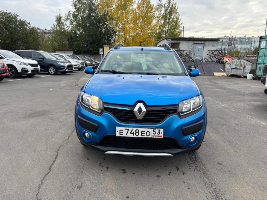 Renault Sandero II Санкт-Петербург  - изображение 2